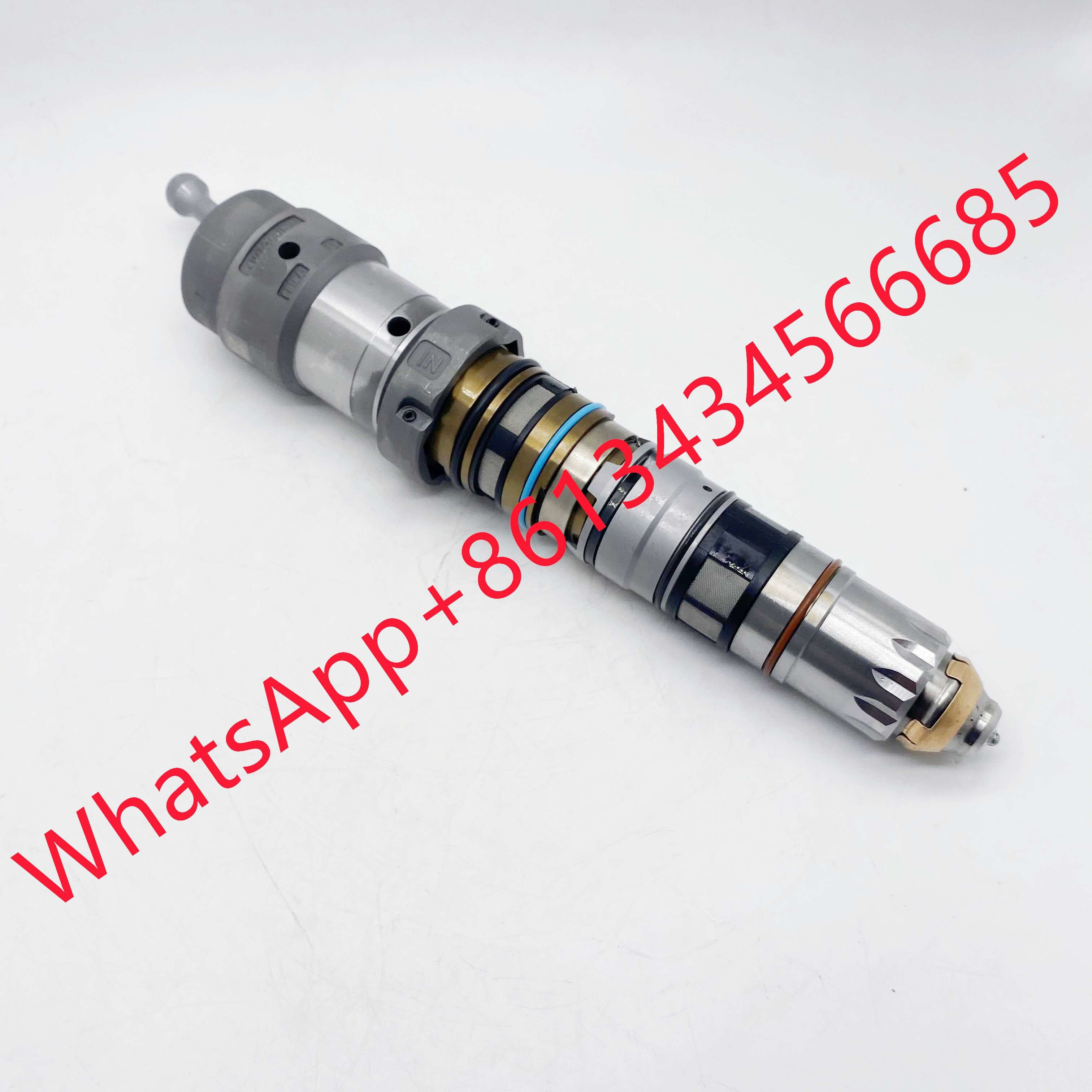 Common Rail Diesel Fuel Injector 4902827 4077076 4062090 For Cummins / Komatsu Engine QSK23 / SA6D170E-3