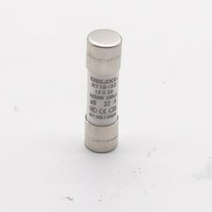 China 20A 25A 30A 35A 40A 50A 60A 70A 80A AGU AGC 10 X 38 Glass Insulation Fuse factory
