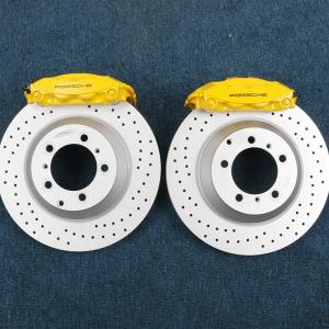 China Yellow Drilled Brake Pad GT3 4 Pistons Rear Brake Calipers factory