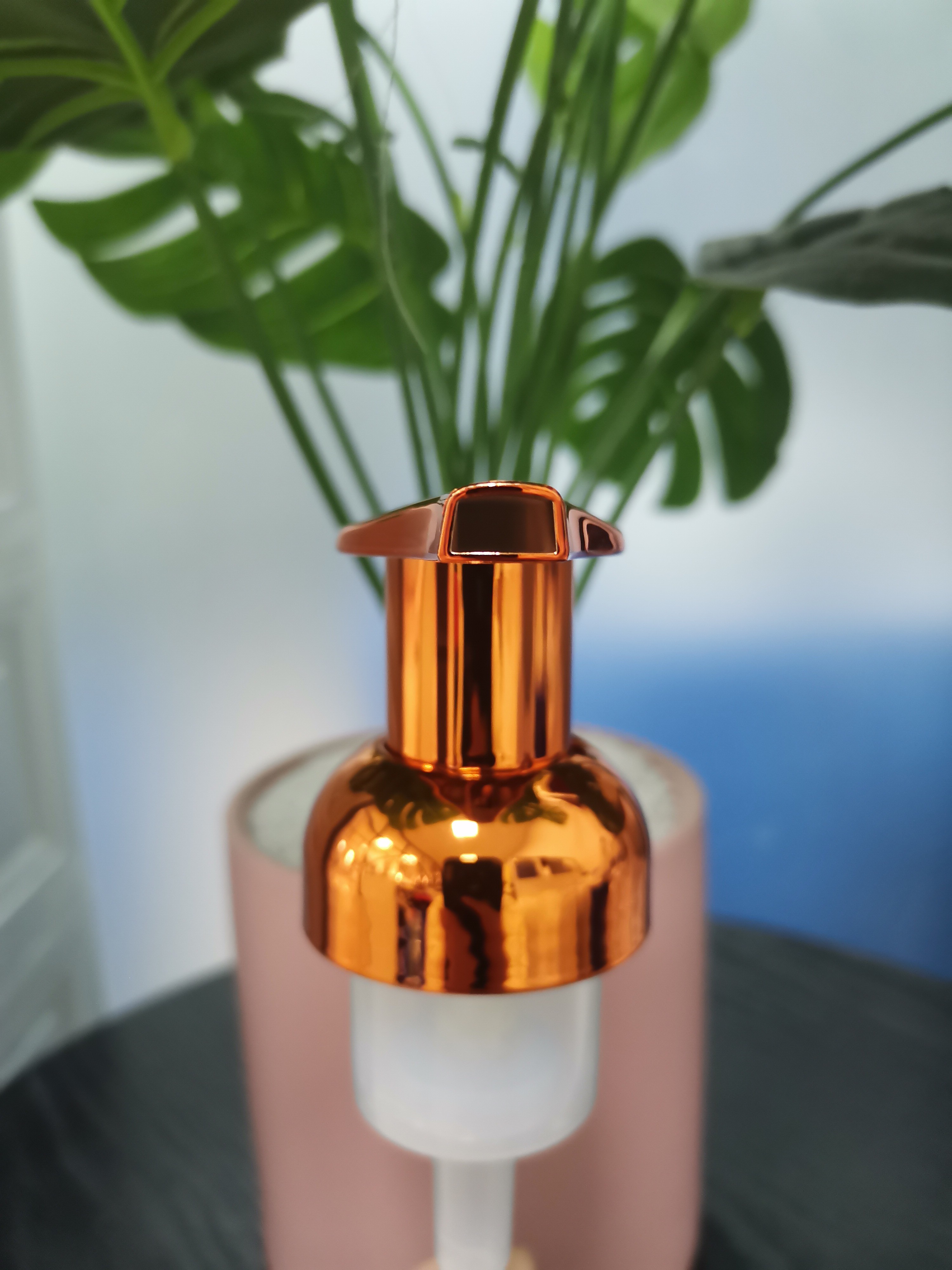 Custom Color Body Cream Pump Bottle for Beauty Products SPF No