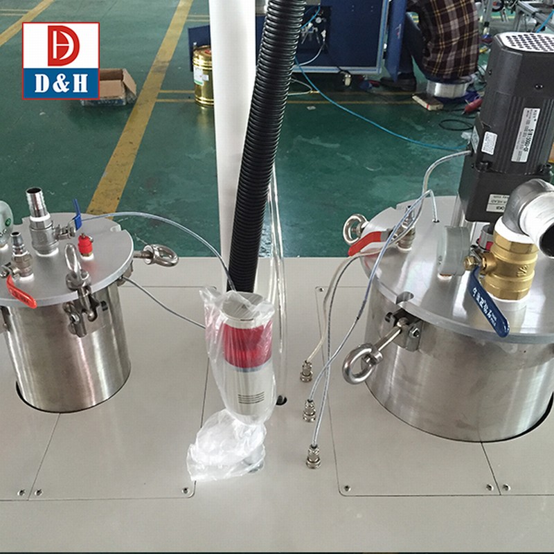 Gluing Machine for Liquid Silicone Rubber Electronic Potting Compound Dispensing
