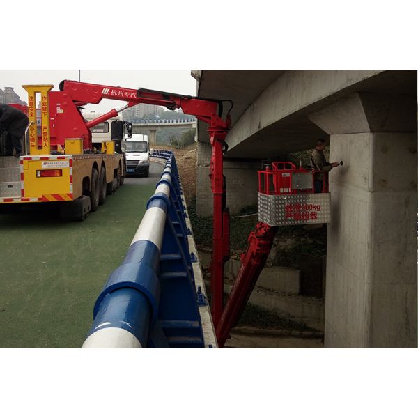 Euro 5 Special Purpose Truck , 18m Bridge Inspection Vehicle Bucket Type HZZ5311JQJJF With FAW 8x4 Chassis