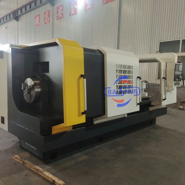 China Horizontal Type Oil Pipe Threading CNC Pipe Screw Making Lathe Machine Threads factory