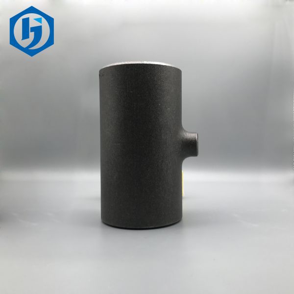 China Seamless Casting Tee DIN Standard  3 Tee High Quality 1/2"-12" Size Selection factory