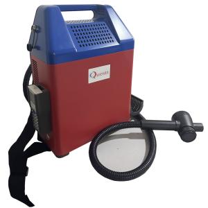 China 50W Backpack Fiber Laser Cleaning Machine For Cleaning Wall Graffiti / Bridge / Roof factory