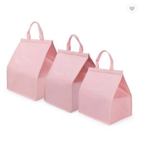China Non - Woven Triangle Cake Insulation Bag 4 / 6 / 8 Inch Aluminum Foil Seafood Cooler Bag factory