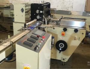 China Pocket Tissue Paper Production Line / Hankerchief Tissue Bundle Packing Machine factory