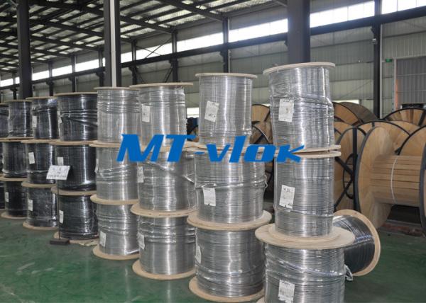 TP 304 / 304L 1.4301 / 1.4306 Welded Stainless Steel Coil Pipe Single - Core