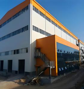 China Prefabricated Steel Structure Warehouse Fast Build Corrosion Proof factory