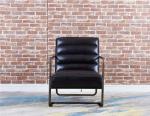 Comfortable Soft Leather Leisure Chair Matt Finish Metal Base For Relaxing