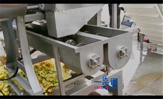 Multi Function Industrial Juicer Machine / Pineapple Peeler Machine Horizontal Knife Fixed