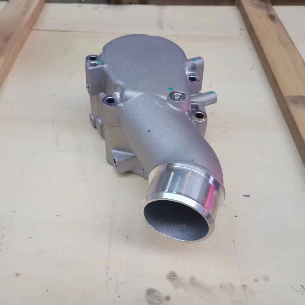 Car Engine Thermostat for Hongyan Trucks 5801544285 to Keep Your Engine Running Smoothly