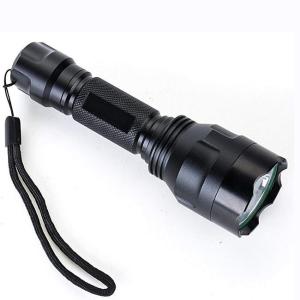 China CREE XPE 5W Charging Torch Light Super Bright Rechargeable Dive Torch factory