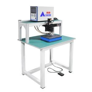 China Semi Automatic Spot Welder Cylindrical 18650 Resistance Spot Welding Machine factory