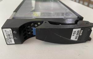 China 005049116 3.5 Inch Ssd Hard Drive EMC VMAX 10K 600GB 10K 4G factory