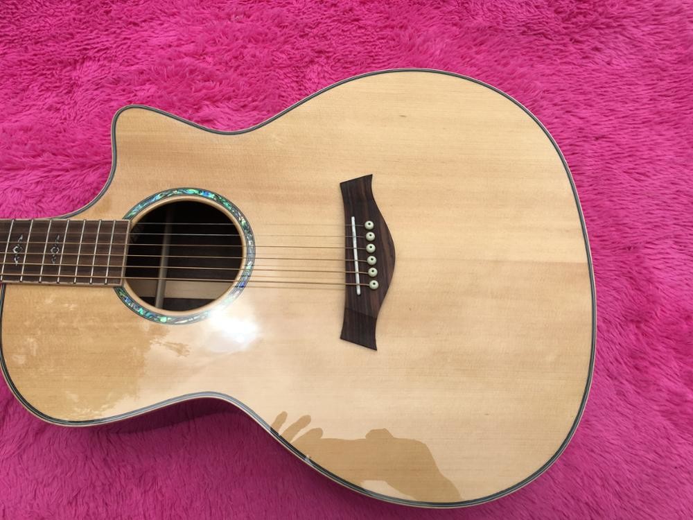 Rosewood back and sides Factory Custom Solid spruce top Acoustic Guitar / Cutaway 814s Classical acoustic guitar