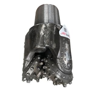 China Factory 250mm IADC537 Rubber Sealed Jornal Bearing Tricone Roller Cone Bit factory