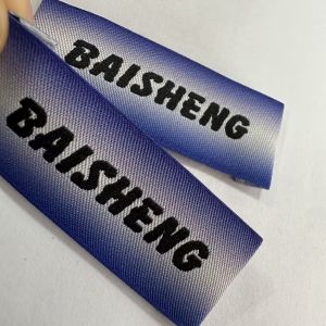 China Durable Custom Woven Labels for Clothing and Apparel, Personalized Branding Tags With Logo factory