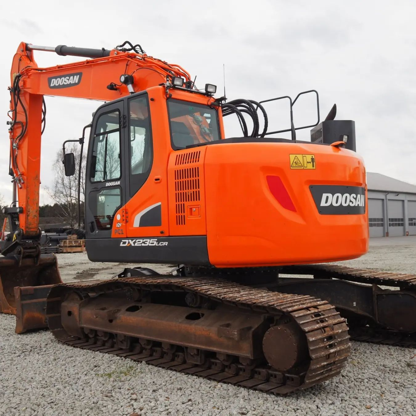 Used Doosan Dx235lcr Excavator 1.05m3 Bucket Capacity Few Working Hours Made in Korea