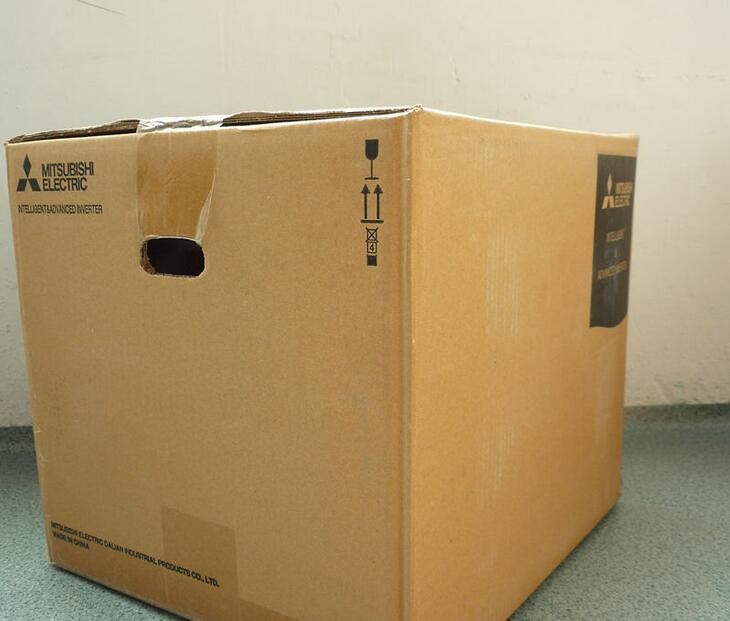 Mitsubishi A800 FR-A840-01800-2-60 Original stock mitsubishi inverter 55 kw