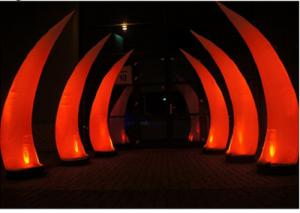 China Beautiful Bridge Led Inflatable Lighting For Evening Party Red Tusk Type factory