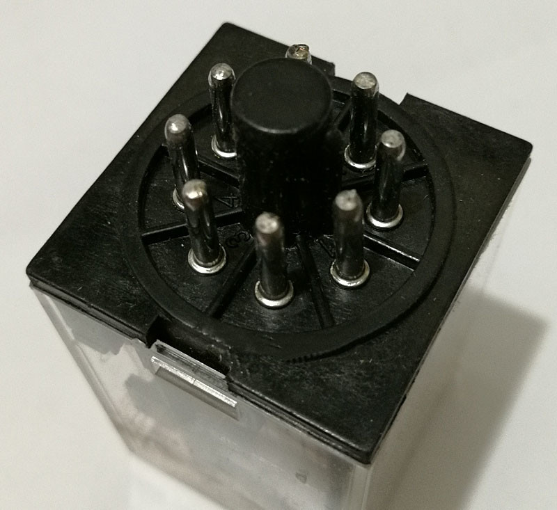 Omron relay MK2P-I-DC12V MK2P-I-12VDC - 10A round (8 Pin)