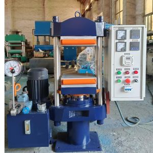 China 20 Ton Small Size Flat Rubber Vulcanizing Press Machine For Industrial Rubber Products Or Laboratory Use factory