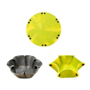 China Portable Folding Pet Feeder Bowls Outdoor Travel Silicone Dog Frisbee Tableware factory