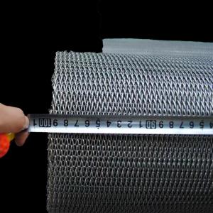 China 304 Stainless Steel Woven Wire Mesh Conveyor Belt Spiral Conveyor Mesh Belt factory