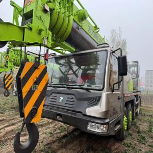 China ZOOMLION ZTC550V Used Crane Trucks Heavy Equipment 55T factory