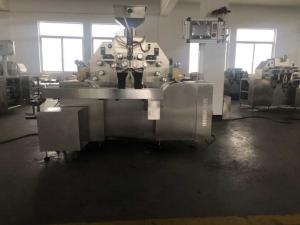 China Pharma Blister Packaging Equipment , Plastic Protective Pill Packaging Machine factory