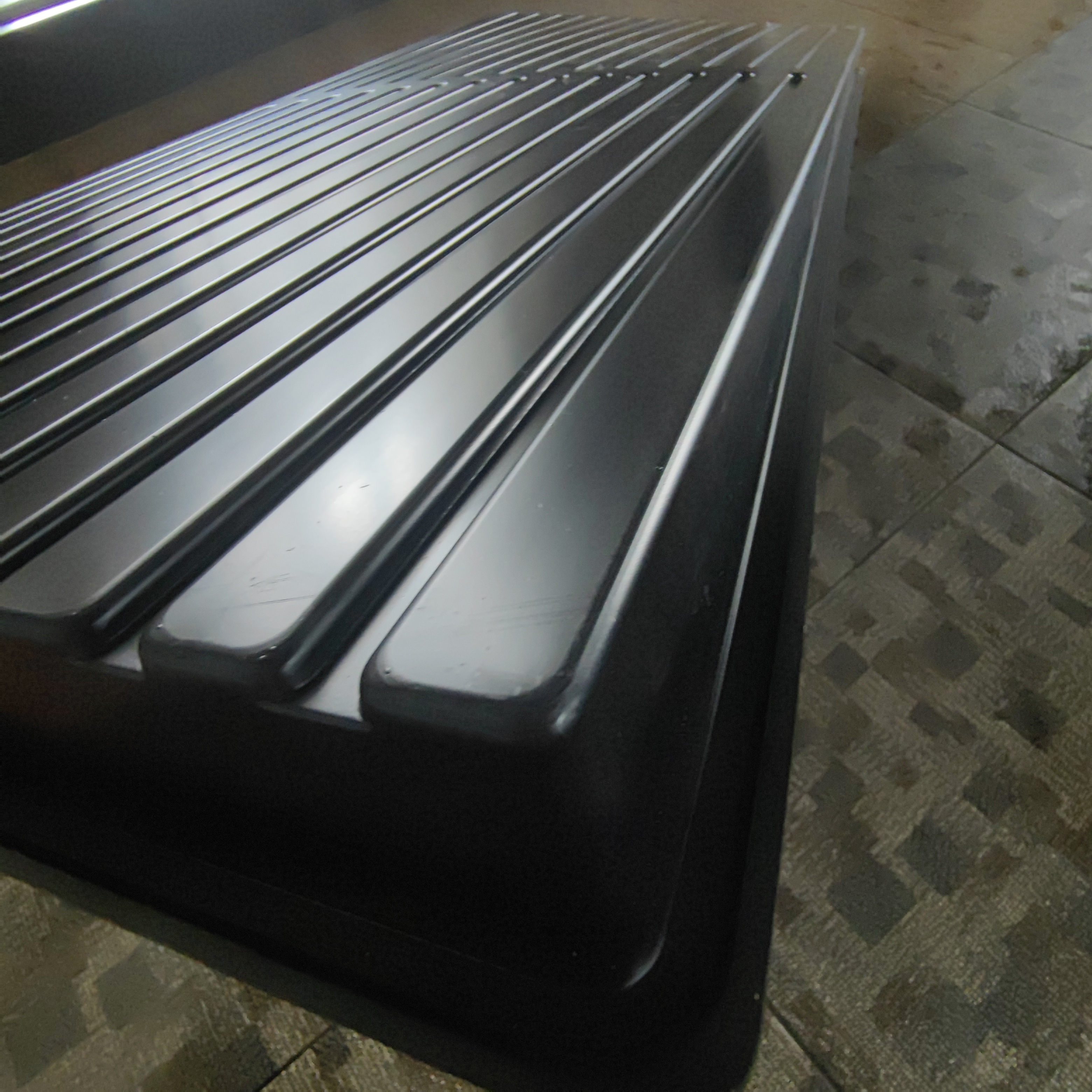 Customized Black 1200 * 550 * 55CM Black 2.0 Thickness Flat Bottomed Plant Tray Manufacturer