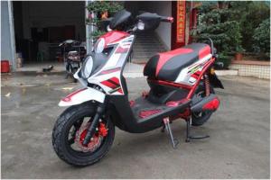 China 72V Fat Tires Electric Ride On Scooter 1500W Big Battery Electric Scooter Bikes factory