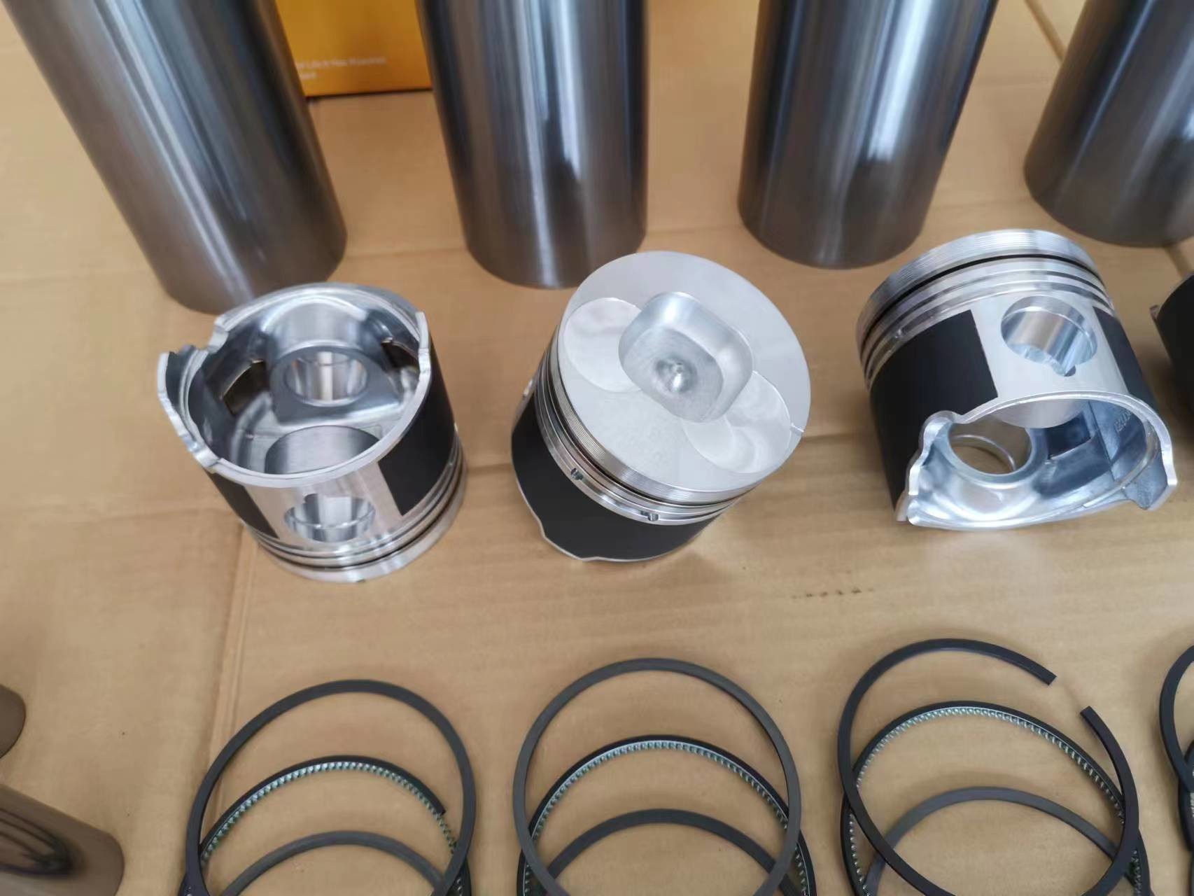 4JA1 Liner Set 5878107170 ISUZU Engine Parts For TFR TFS Engine Piston Kit