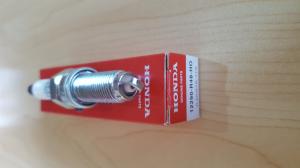 China Auto Spark Plug for Honda NGK OEM 12290-R48-HO factory