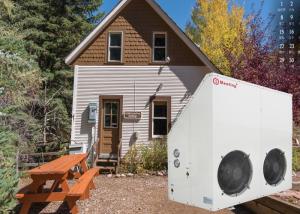 China MDN40D Super Quiet 15kw 3 Phase Air To Water Heat Pump Water Heater factory
