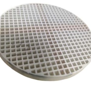 China Wear And Corrosion Resistant Honeycomb Ceramic Regenerative Type on sale