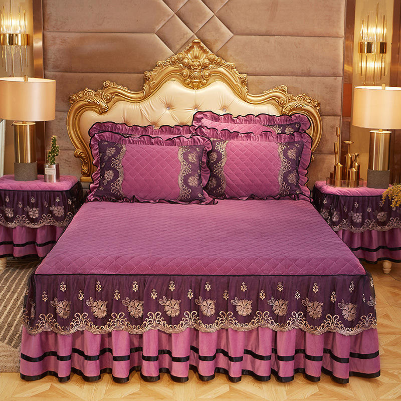 Sanding Winter Bedspread Set 4 Piece Luxury Embroidered Bedding for 2.0m 6.6 feet Size Bed