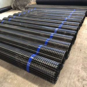 Black Polypropylene PP Biaxial Plastic Geogrid Mesh Roll for Soil Stabilization