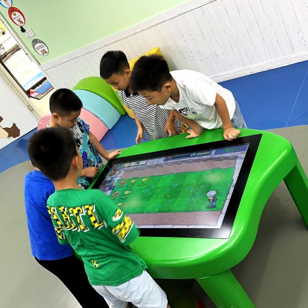 Kids Interactive Touch Table 32inch Android Computer OEM/ODM for Garden Home