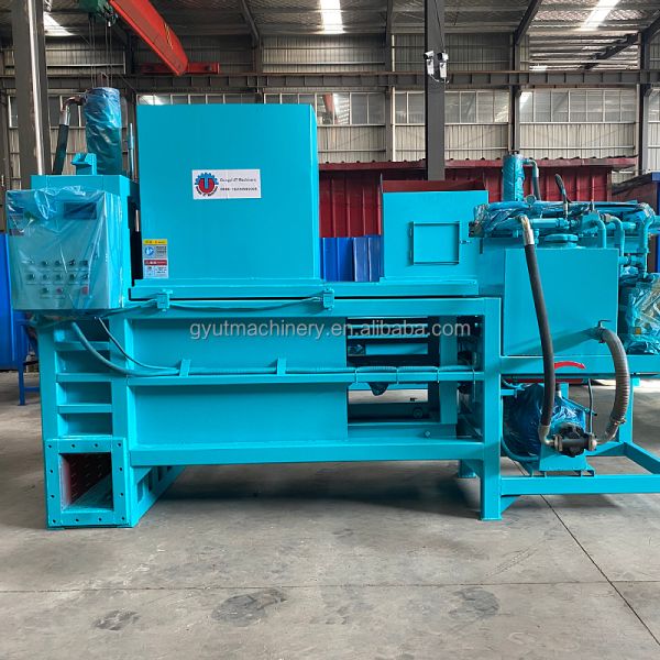 Animal Feed Hammer Mill Crusher for Shredding Alfalfa Straw Bales and Grass Straw