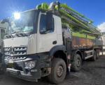 Zoomlion concrete pump truck with 59-meter long boom is equipped with Mercedes