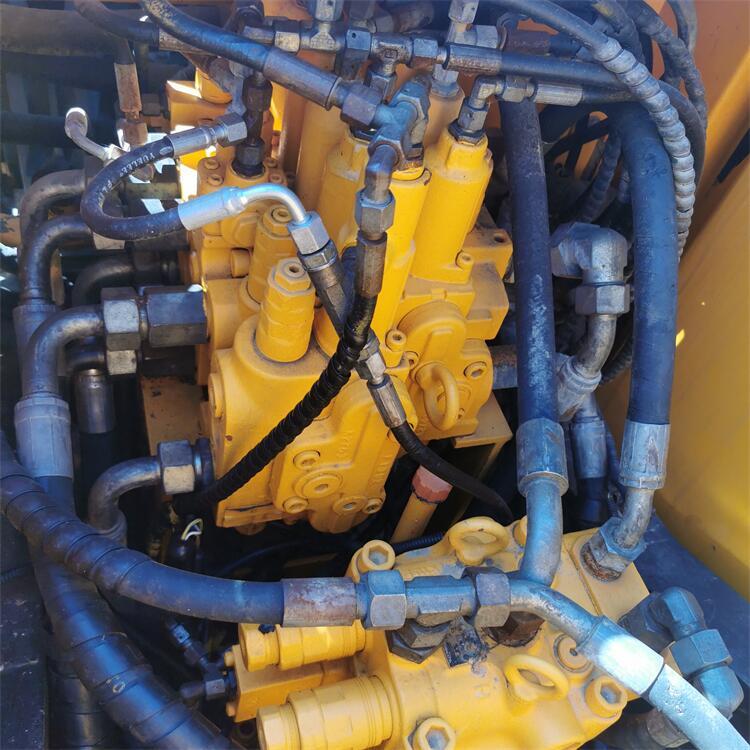 Sell Sany SY135 Crawler Chain Excavator with Original Hydraulic Pump and ISUZU Engine