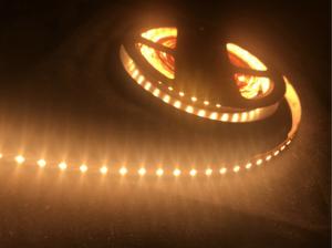 China Yellow Flexible LED Strip Light 120LEDs/M 120 Degree Beam Angle CE RoHS factory
