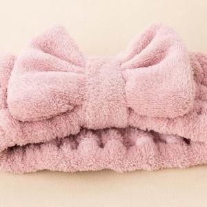 China 17.5cmx7.5cm Pink Microfiber Shower Towel , Microfiber Bowtie Headbands factory