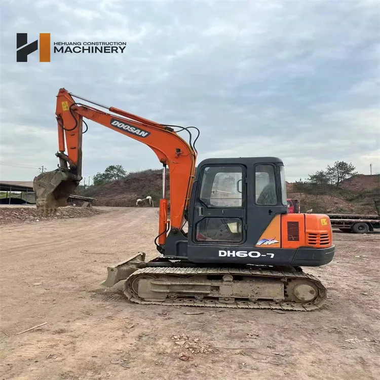6 Ton Doosan DH60-7 Second-hand Excavator with Other Hydraulic Cylinder