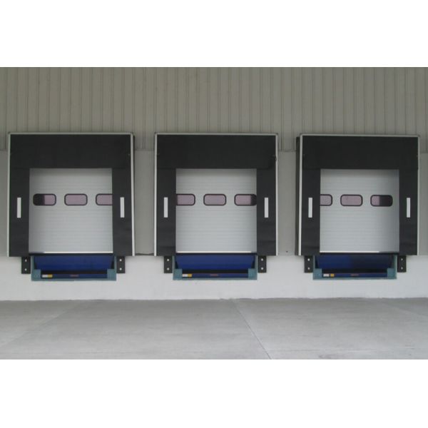 China High Durability Loading Dock Shelters And Fixed Galvanized Steel Liner factory