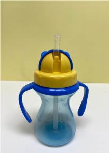 China 6oz Baby Weighted Straw Cup With Flip Lid Customized Logo factory