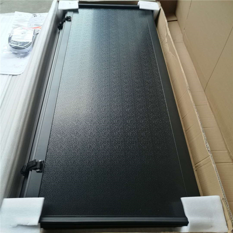 4 Doors Pickup 4X4 Tonneau Bed Cover Aluminum Honeycomb Plate / PVC Material