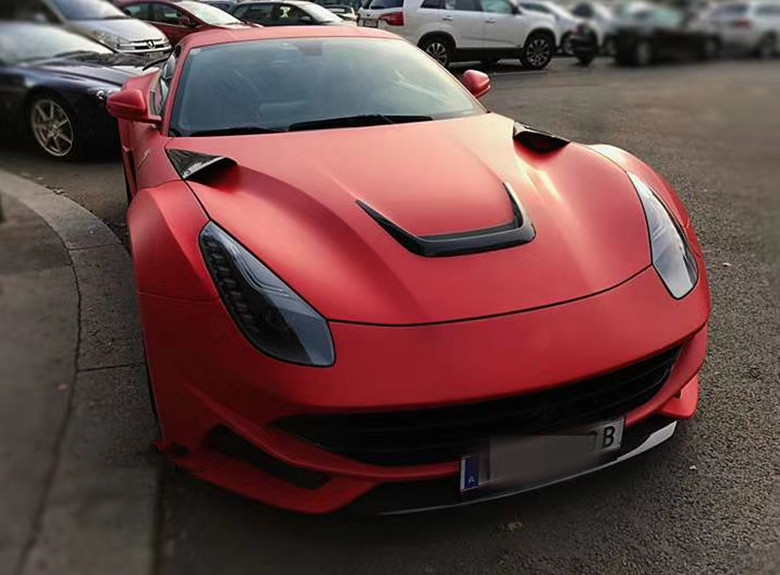 High Quality Carbon Fiber for Ferrari F12 Carbon Fiber Cover Decoration F12 Carbon Fiber Engine Compartment Tuyere Small Piece